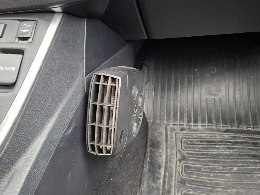 Toyota Auris 2013 Valkoinen