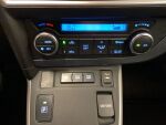 Toyota Auris 2013 Valkoinen