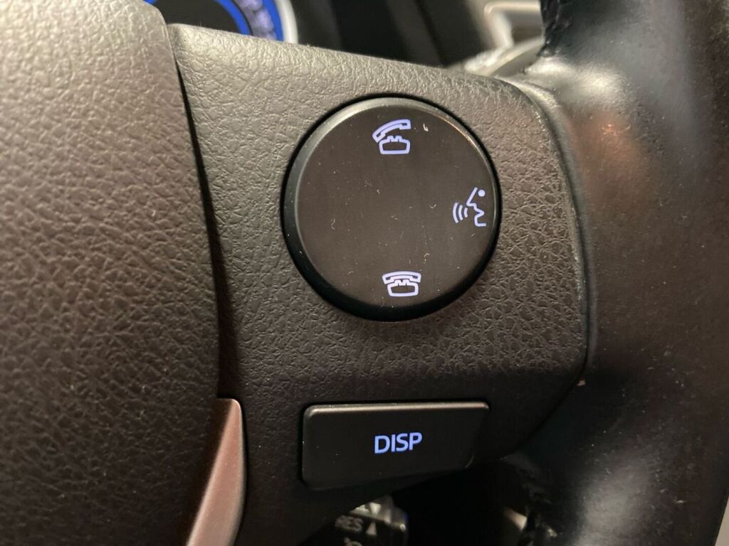 Toyota Auris 2013 Valkoinen