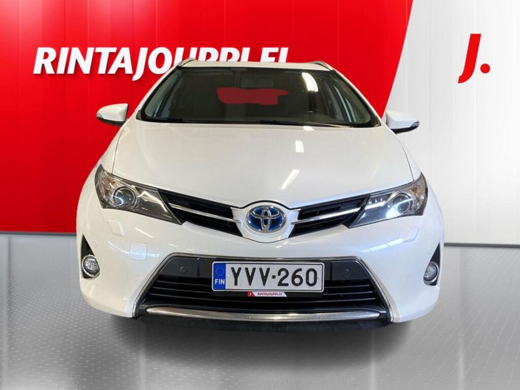 Toyota Auris 2013 Valkoinen