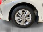 Toyota Auris 2013 Valkoinen