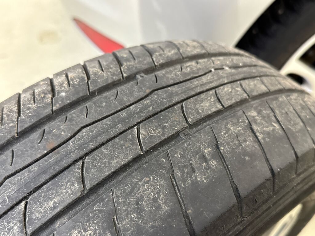 Toyota Yaris 2014 Hopea