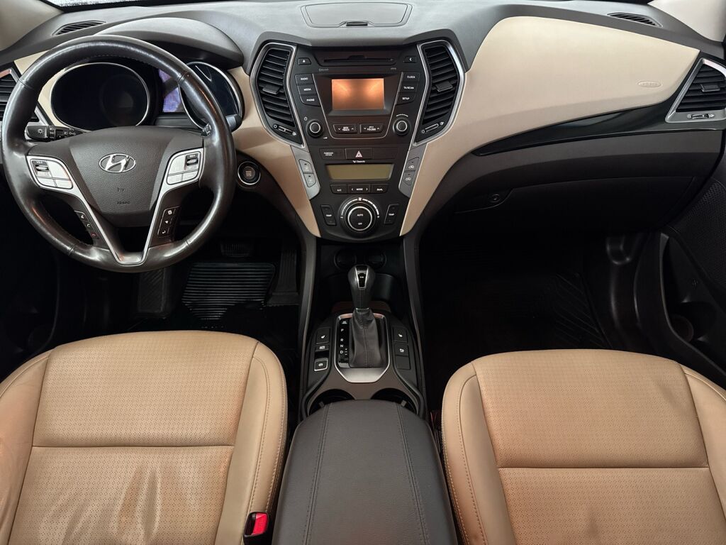 Hyundai Santa Fe 2013 Ruskea (beige)
