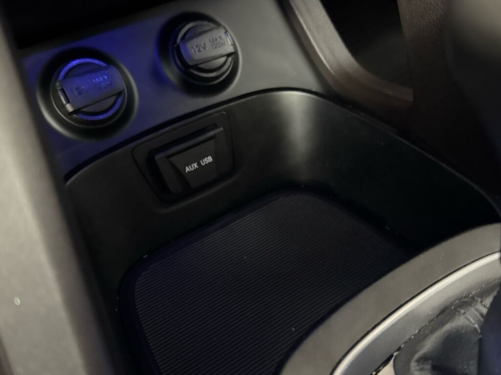 Hyundai Santa Fe 2013 Ruskea (beige)