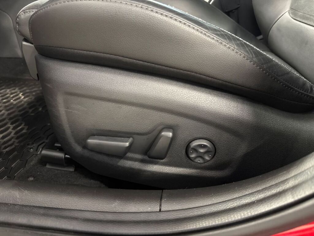 Hyundai i30 5d 2019 Punainen