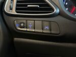 Hyundai i30 5d 2019 Punainen