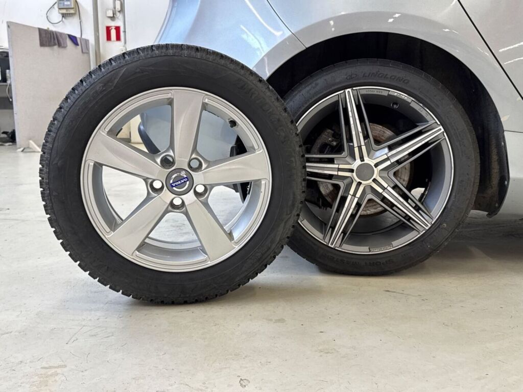 Volvo V40 2013 Harmaa