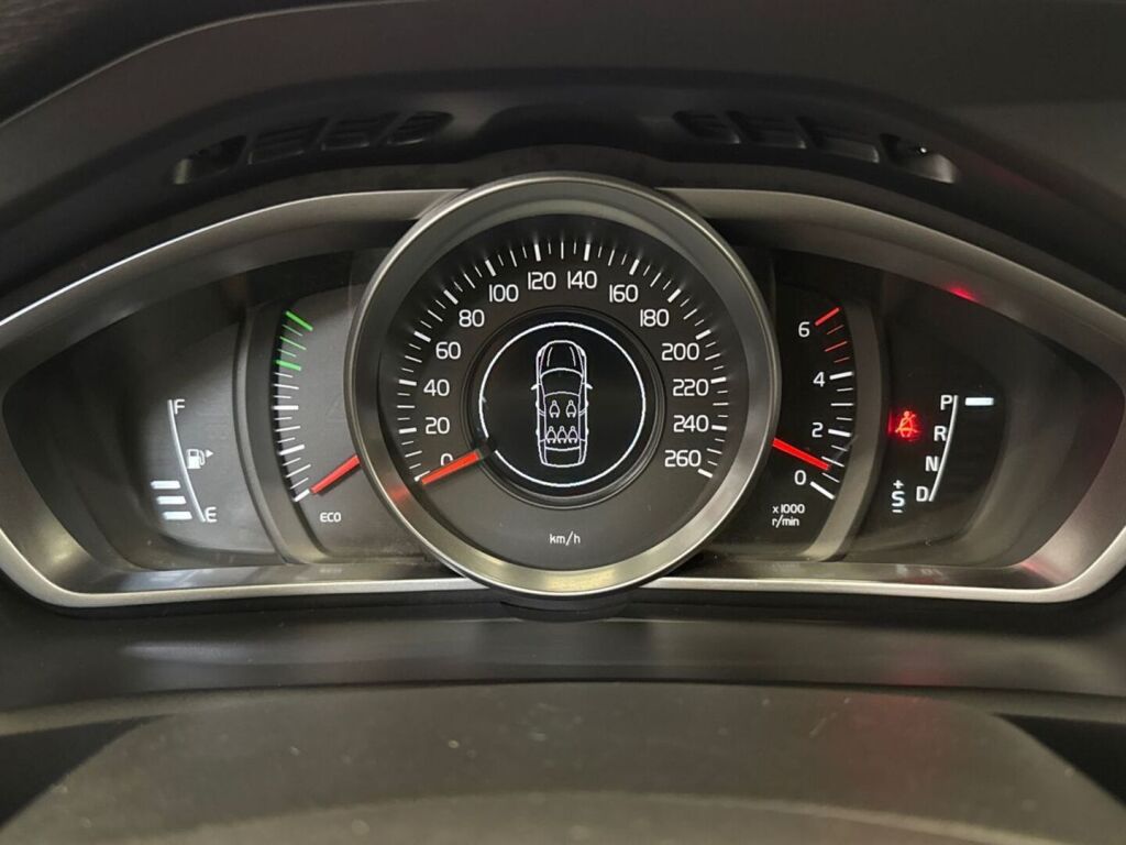 Volvo V40 2013 Harmaa
