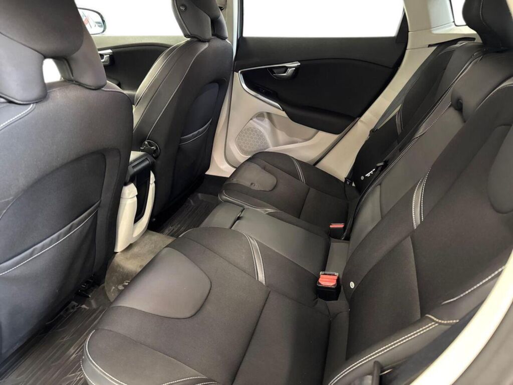 Volvo V40 2013 Harmaa