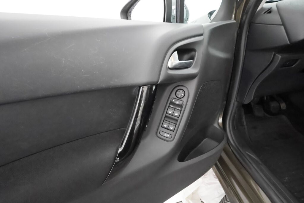 Citroen C3 2013 Ruskea (beige)