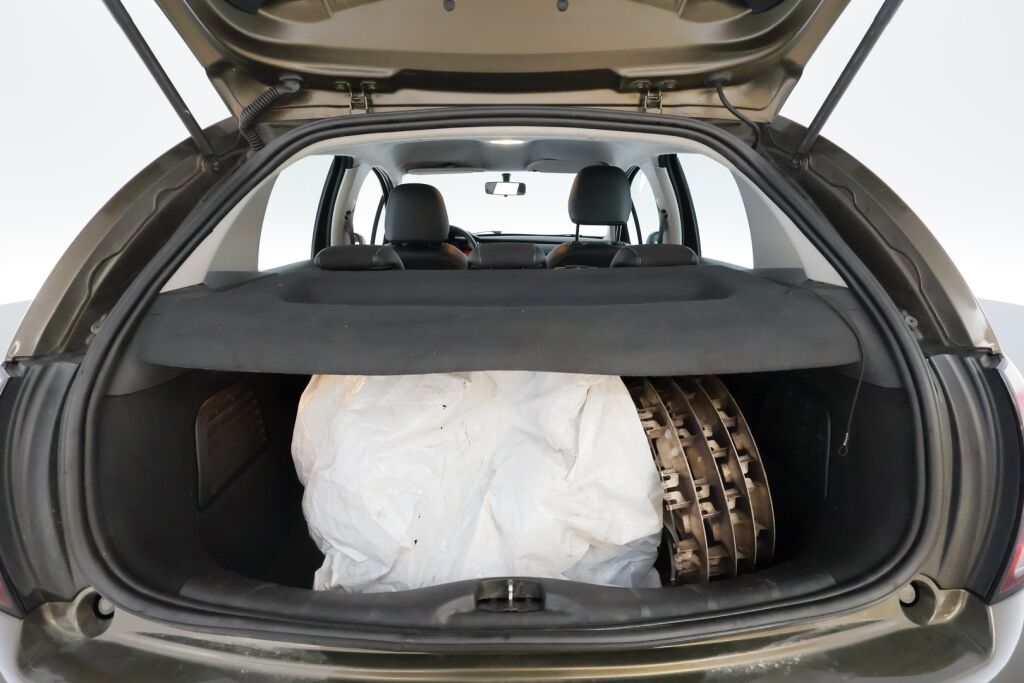 Citroen C3 2013 Ruskea (beige)