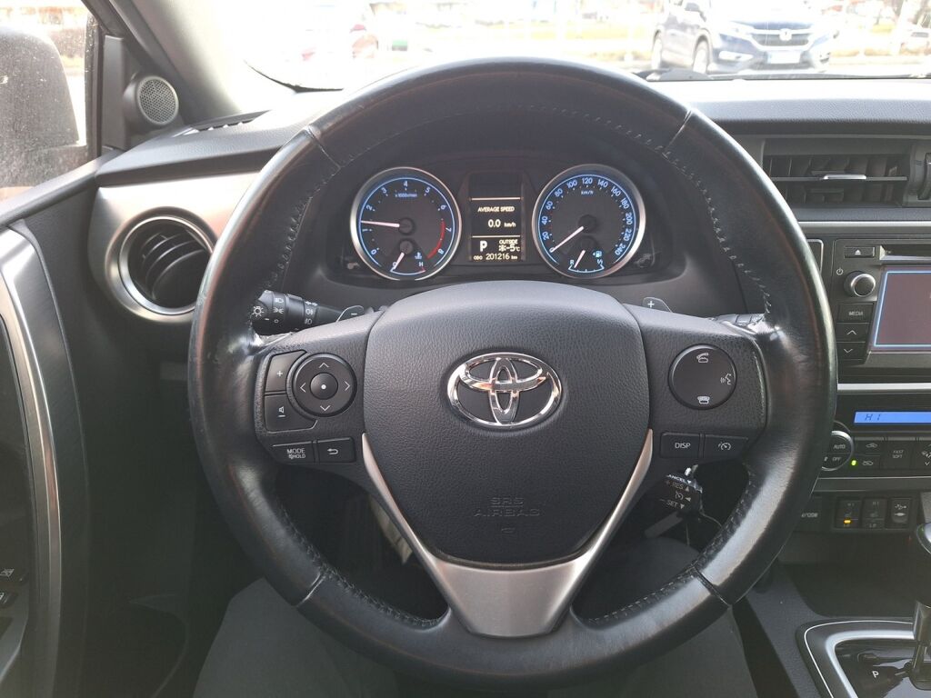 Toyota Auris 2013 Harmaa