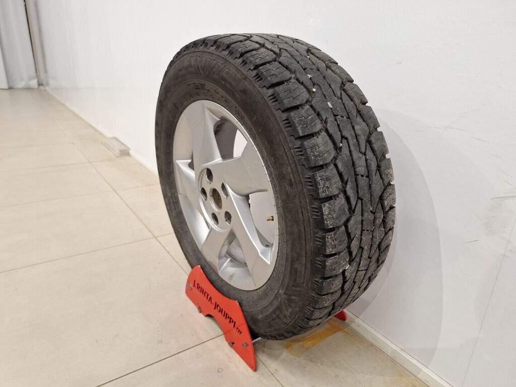 Dacia Duster 2013 Valkoinen