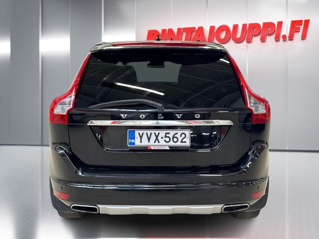 Volvo XC60 2013 Musta