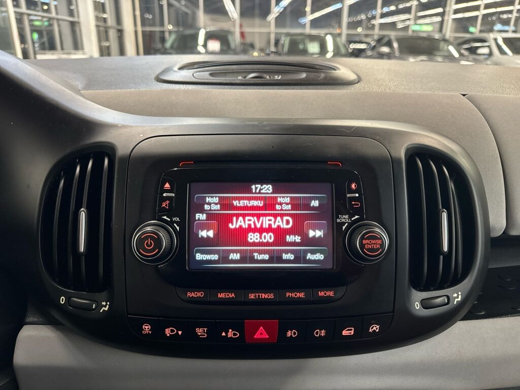 Fiat 500L 2013 Valkoinen