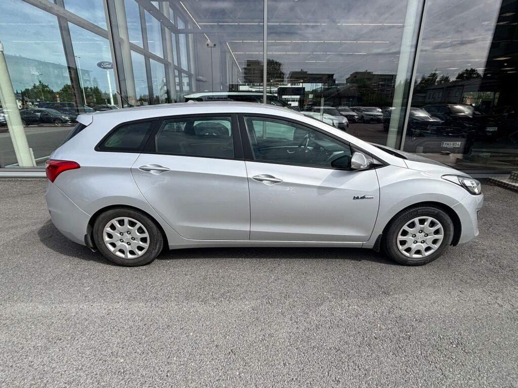 Hyundai i30 Wagon 2015 Hopea