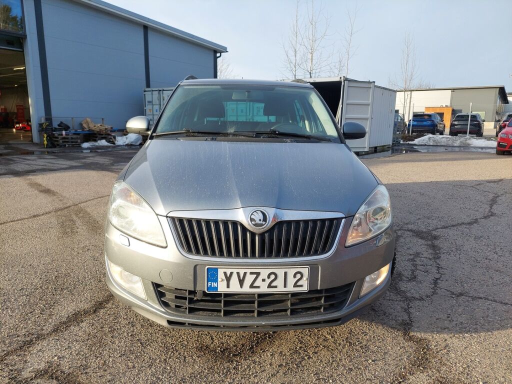 Skoda Fabia 2014 Hopea