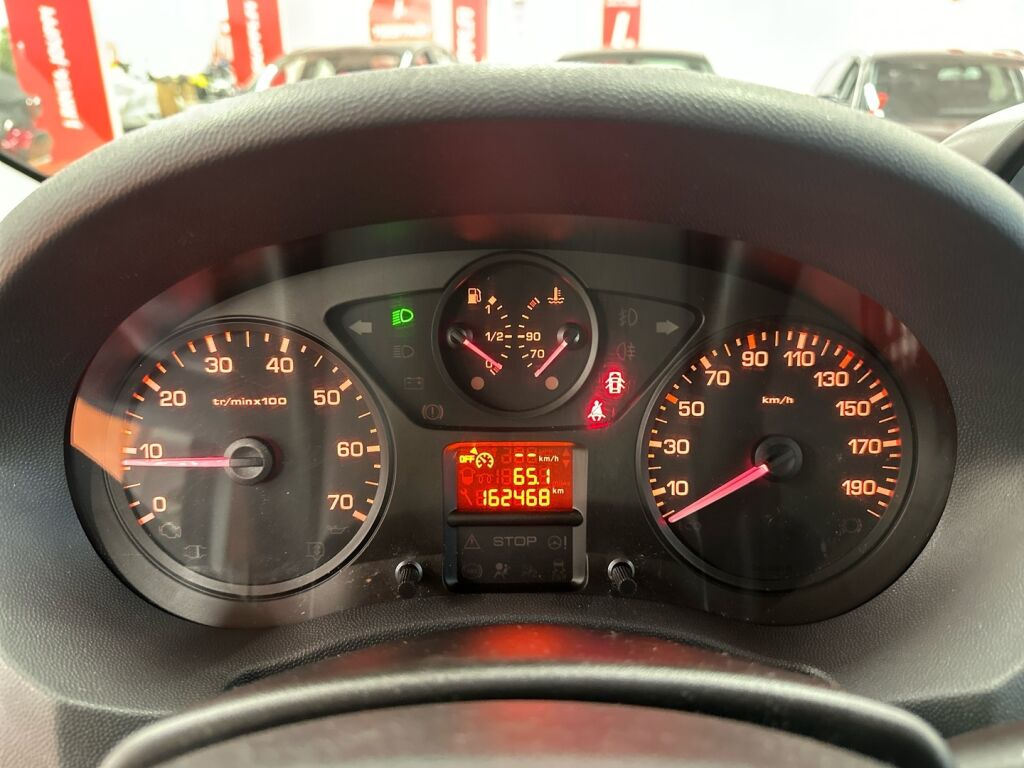 Toyota Proace 2014 Hopea