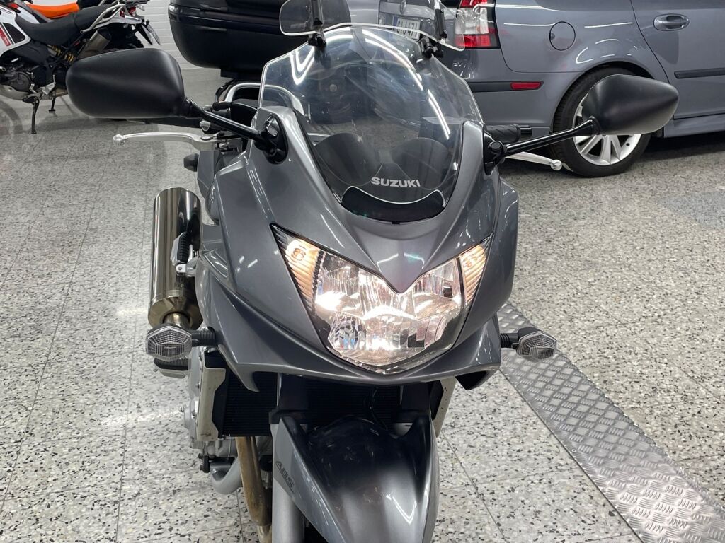 Suzuki GSF 2009 