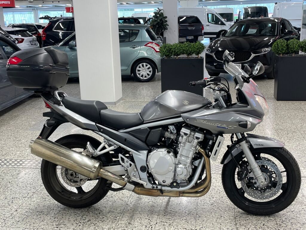 Suzuki GSF 2009 