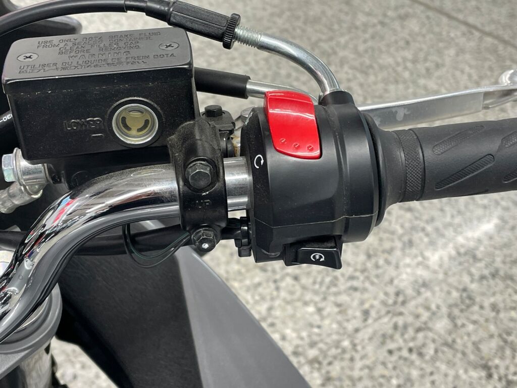 Suzuki GSF 2009 