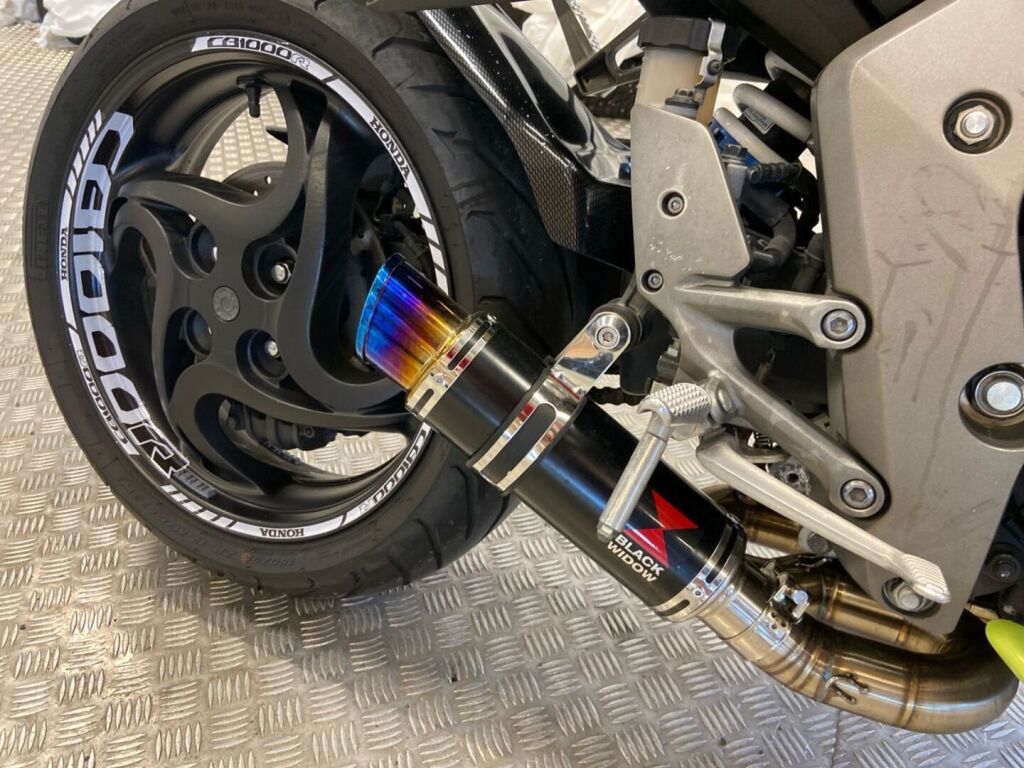 Honda CB 2010 