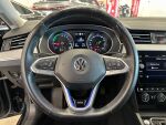Volkswagen Passat 2020 Musta