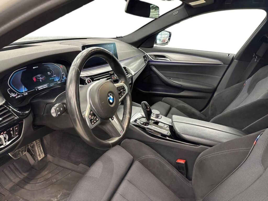 BMW 530 2020 Valkoinen