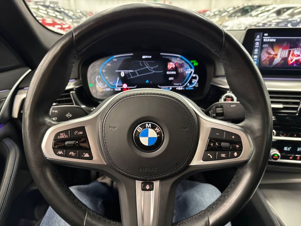 BMW 530 2020 Valkoinen