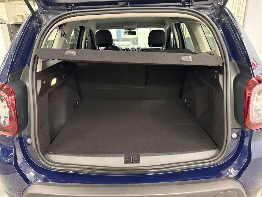 Dacia Duster 2019 Sininen