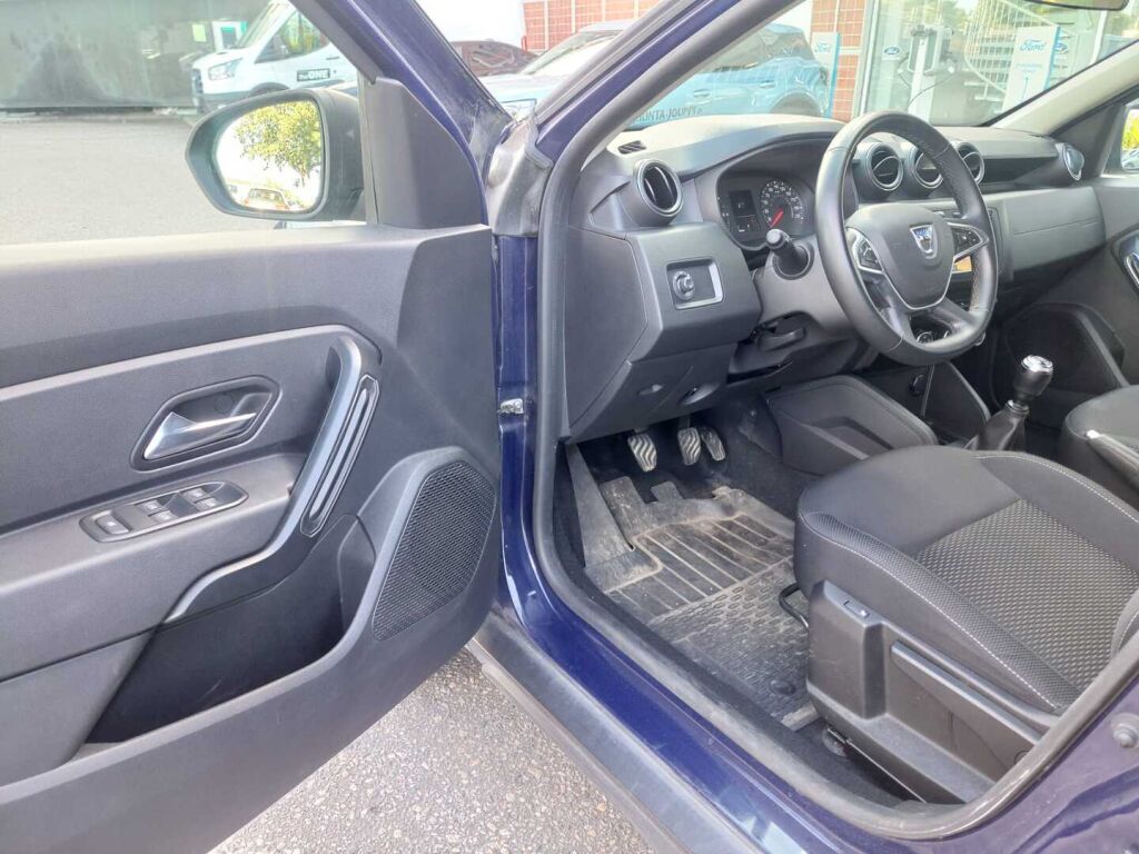 Dacia Duster 2019 Sininen