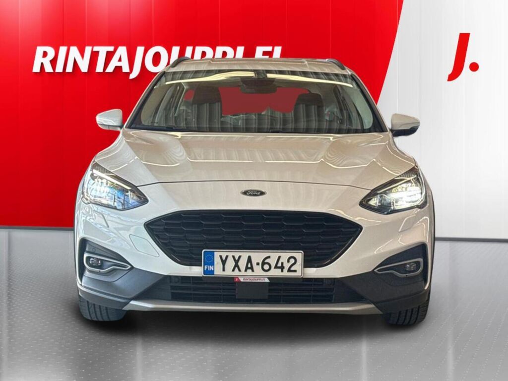 Ford Focus 2020 Valkoinen