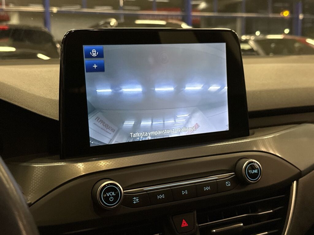 Ford Focus 2020 Punainen