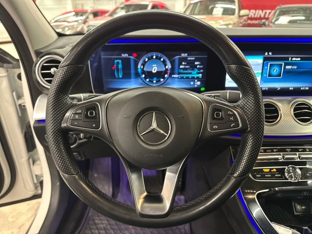 Mercedes-Benz E 2017 Valkoinen