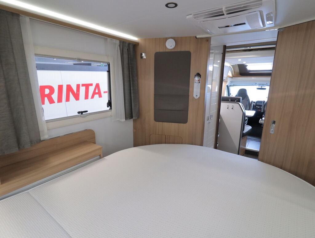 Adria MATRIX SUPREME 670 SC ALDE 2020 Harmaa