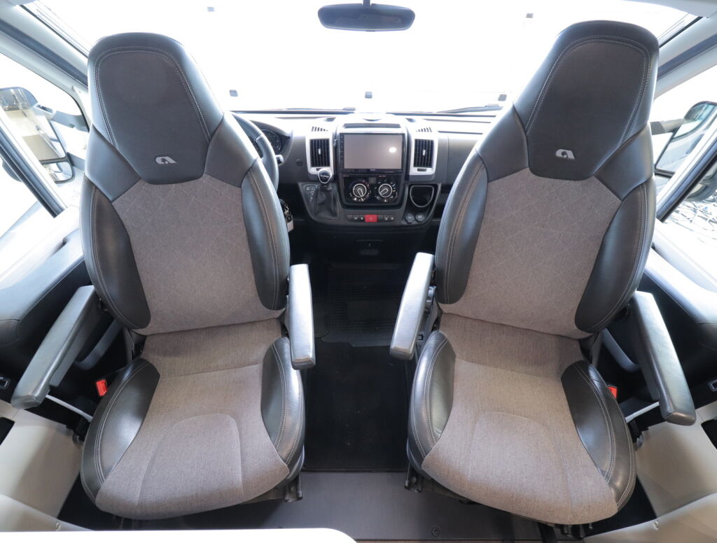 Adria MATRIX SUPREME 670 SC ALDE 2020 Harmaa