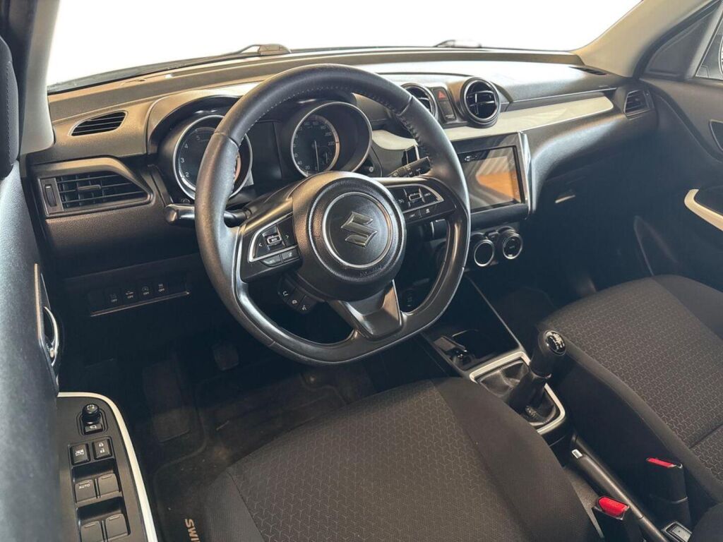 Suzuki Swift 2020 Valkoinen