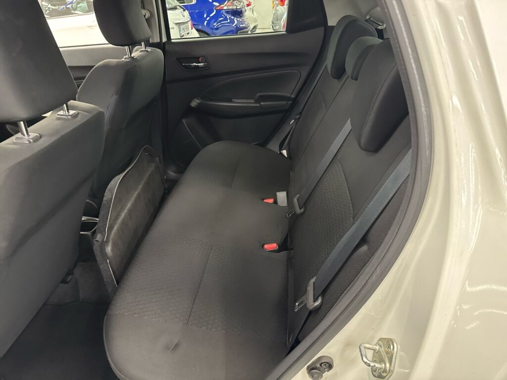 Suzuki Swift 2020 Valkoinen