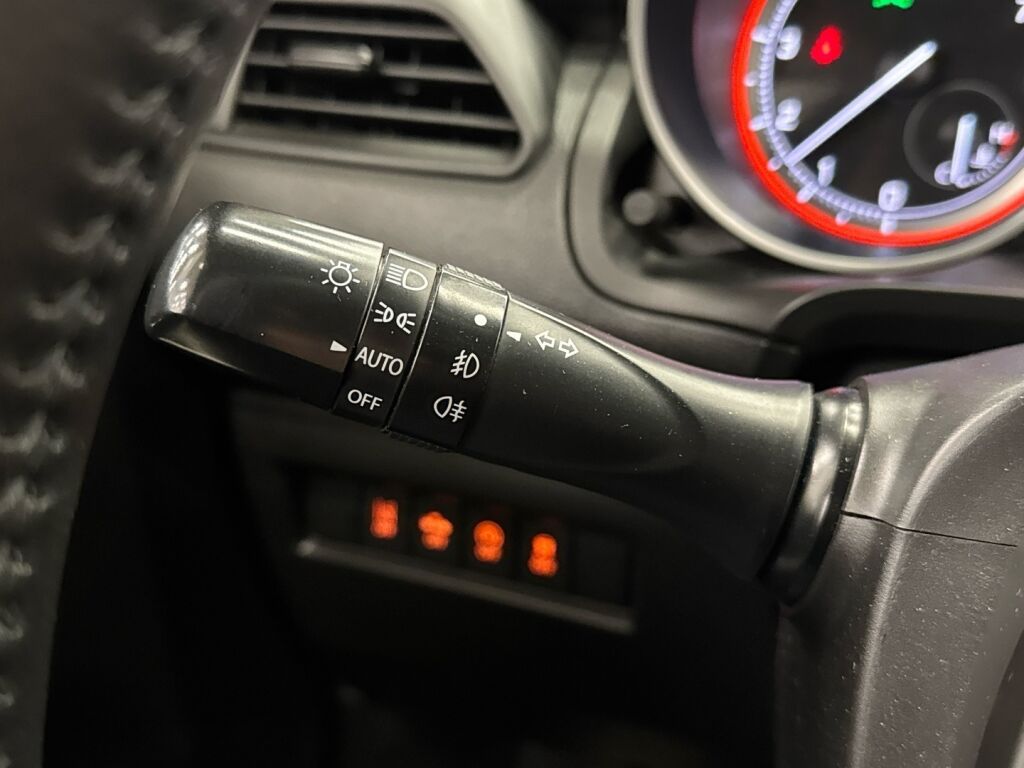 Suzuki Swift 2020 Valkoinen