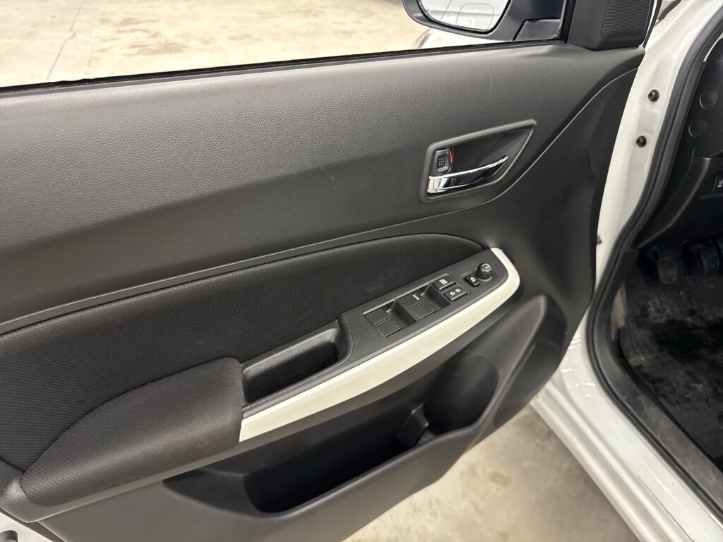 Suzuki Swift 2020 Valkoinen