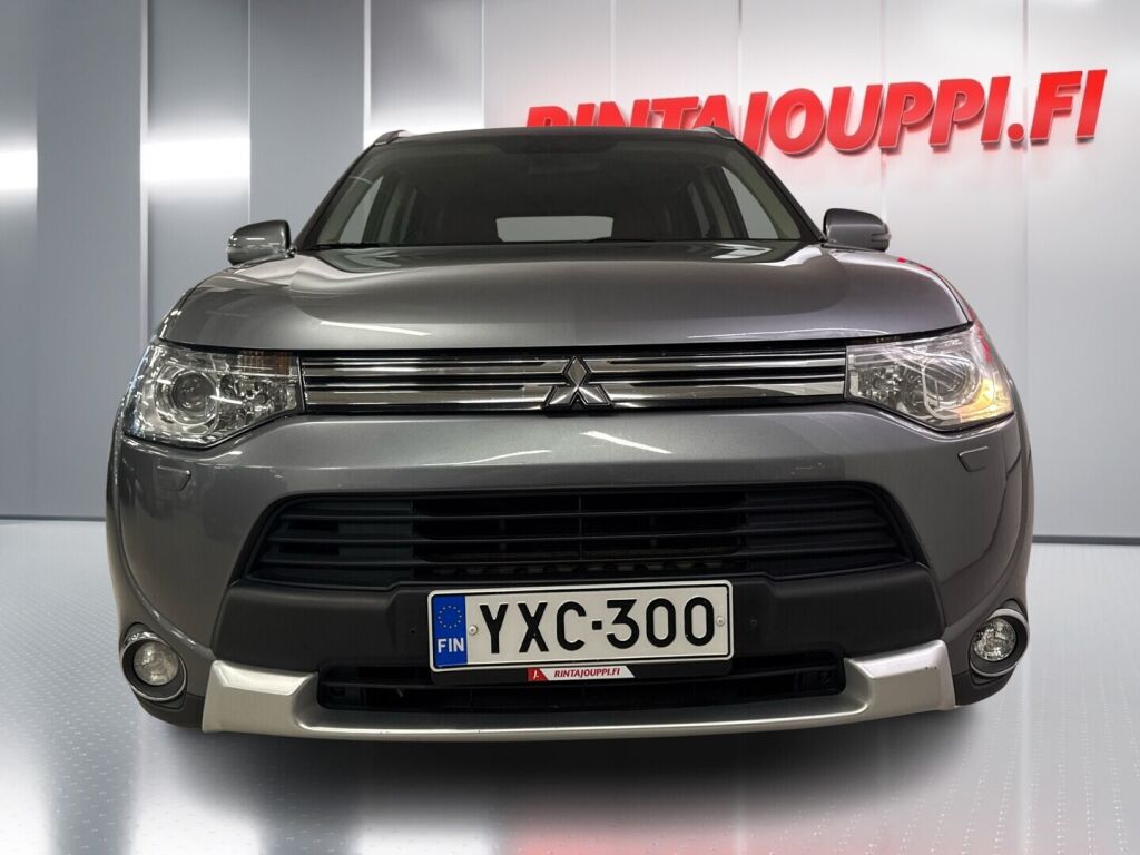Mitsubishi Outlander PHEV 2015 Harmaa