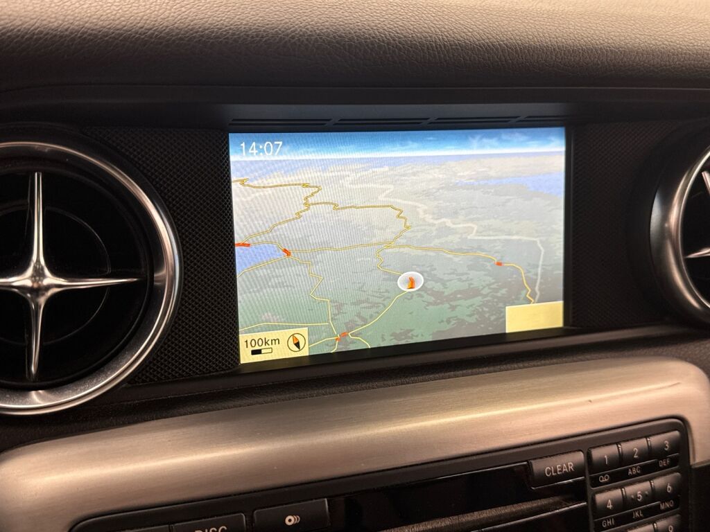 Mercedes-Benz SLK 2011 Musta