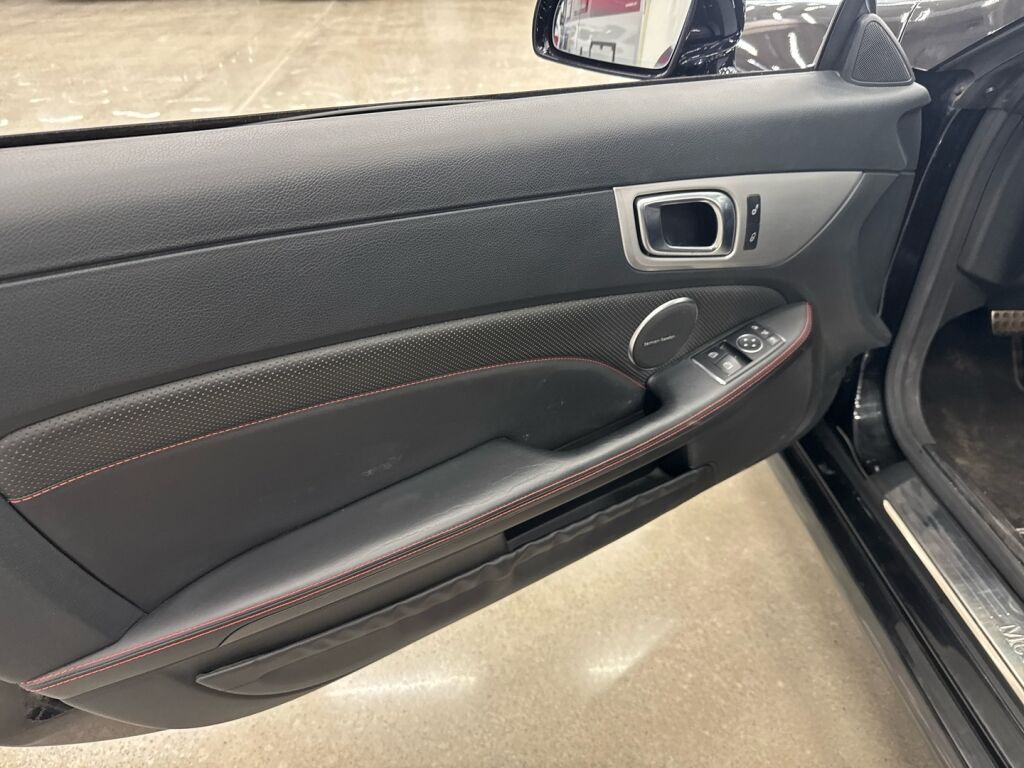 Mercedes-Benz SLK 2011 Musta