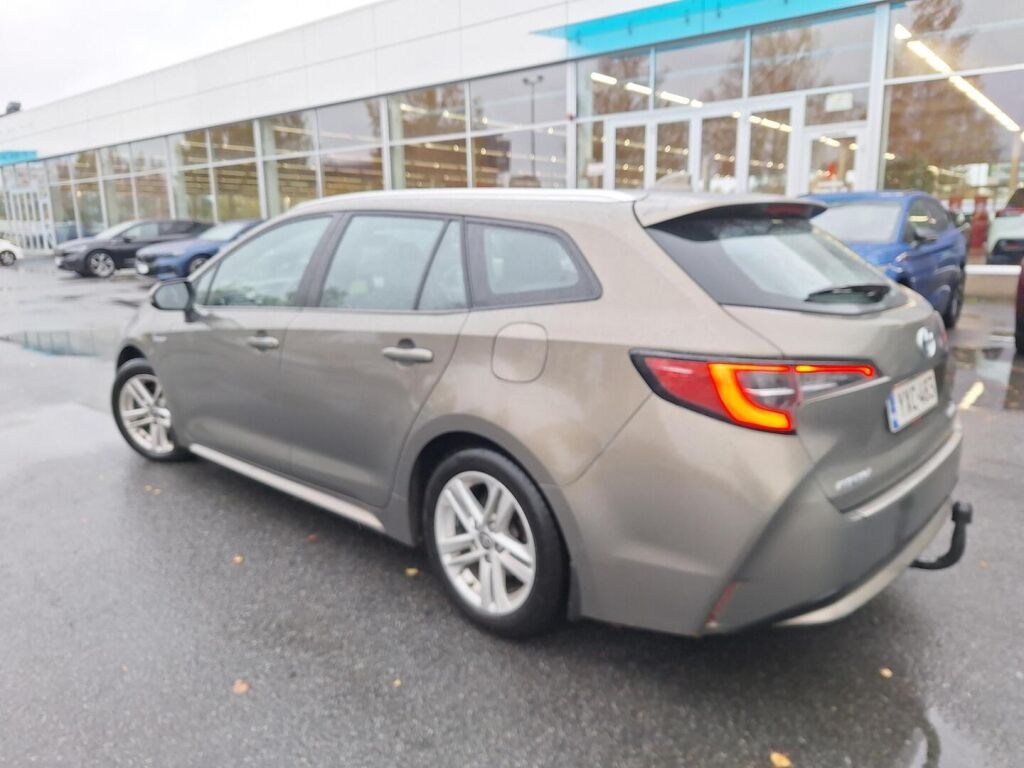Toyota Corolla 2020 Ruskea (beige)