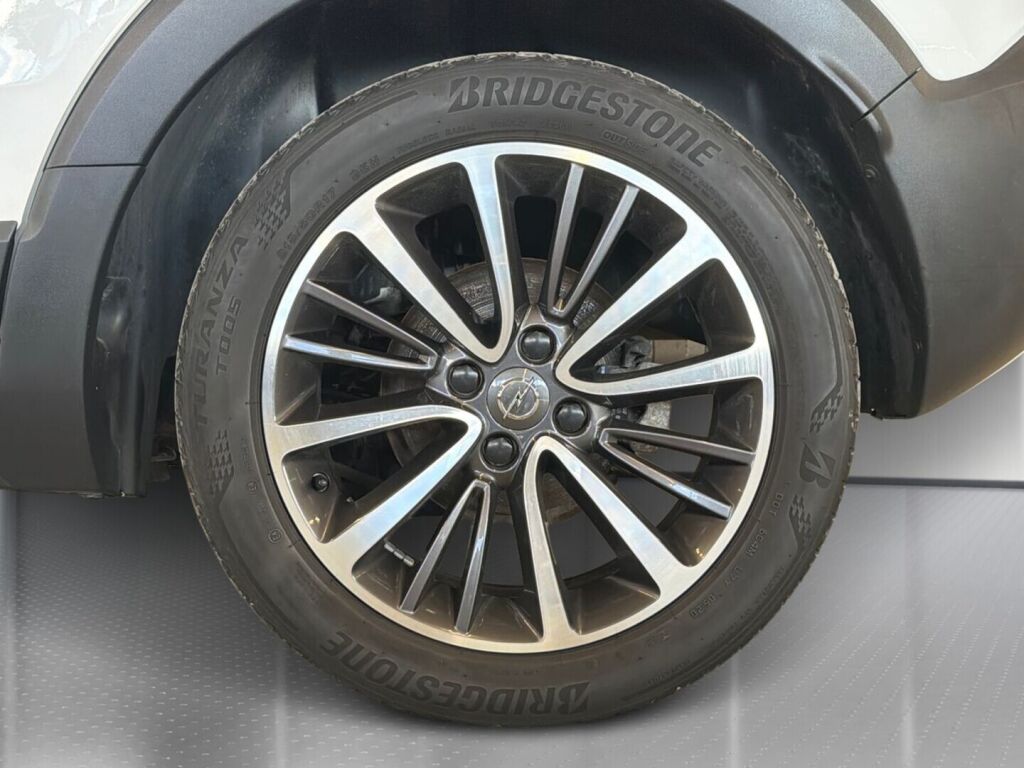 Opel Crossland X 2020 Valkoinen