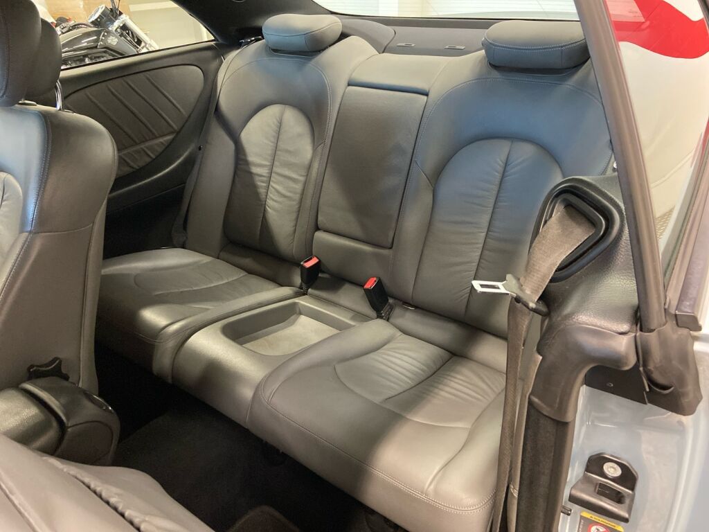 Mercedes-Benz CLK 2005 Hopea