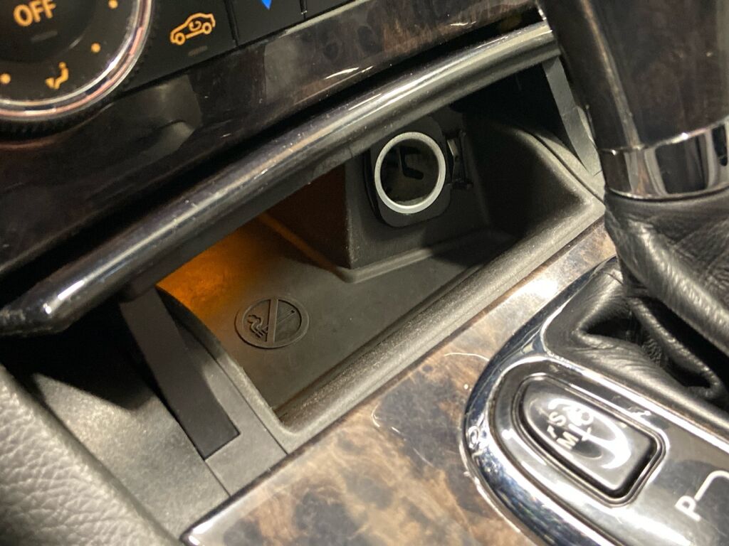 Mercedes-Benz CLK 2005 Hopea