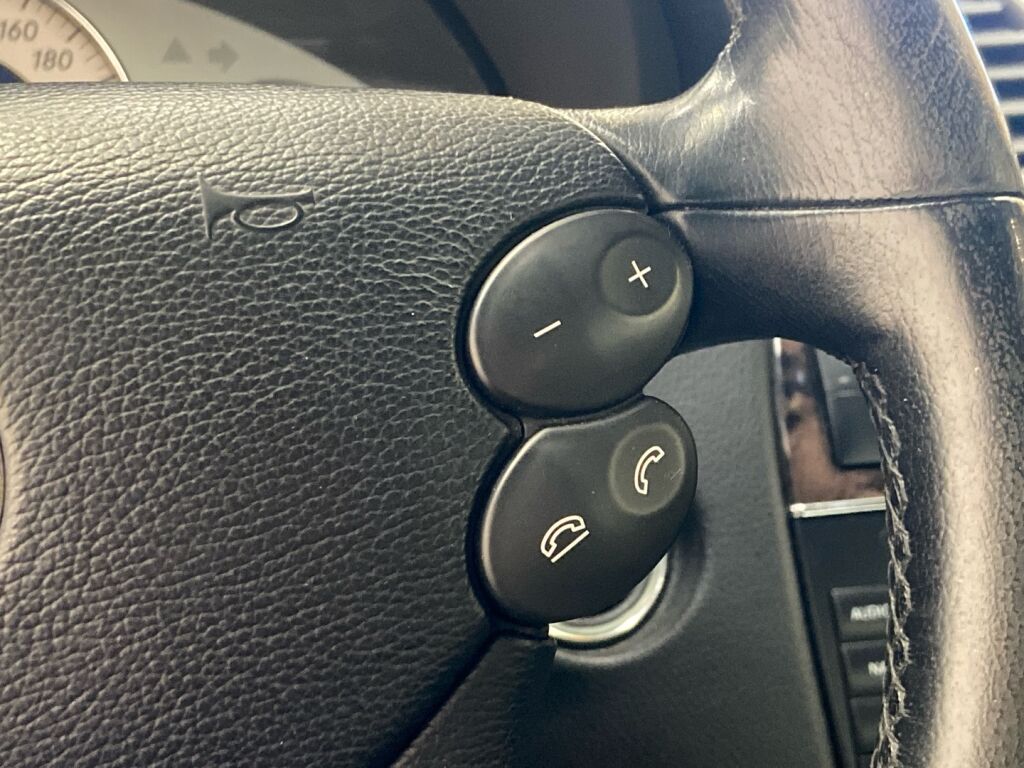 Mercedes-Benz CLK 2005 Hopea