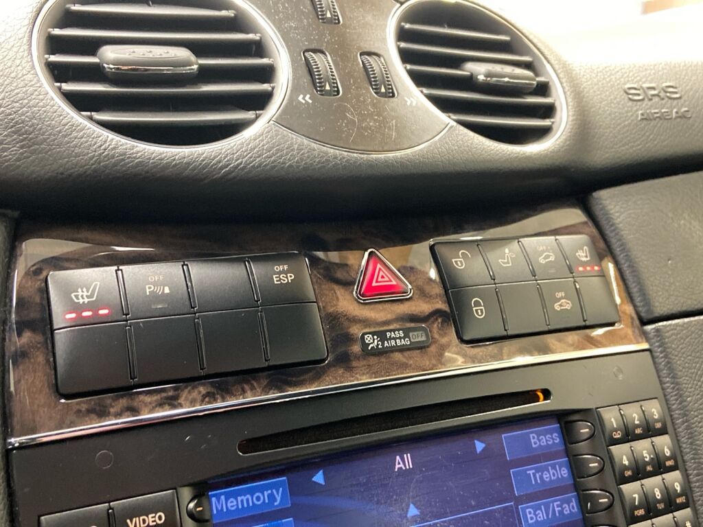 Mercedes-Benz CLK 2005 Hopea