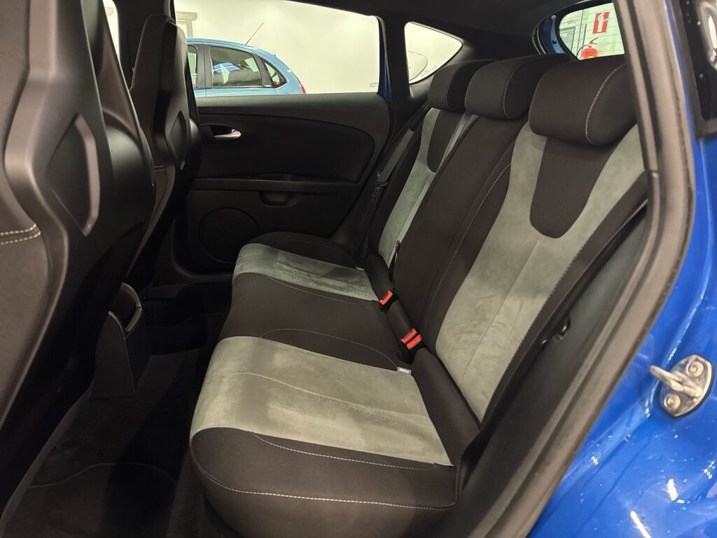 Seat Leon 2011 Sininen